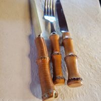 Lyndway Hills Golf Club logo