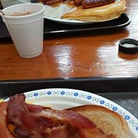 Hunter's Maple Products logo