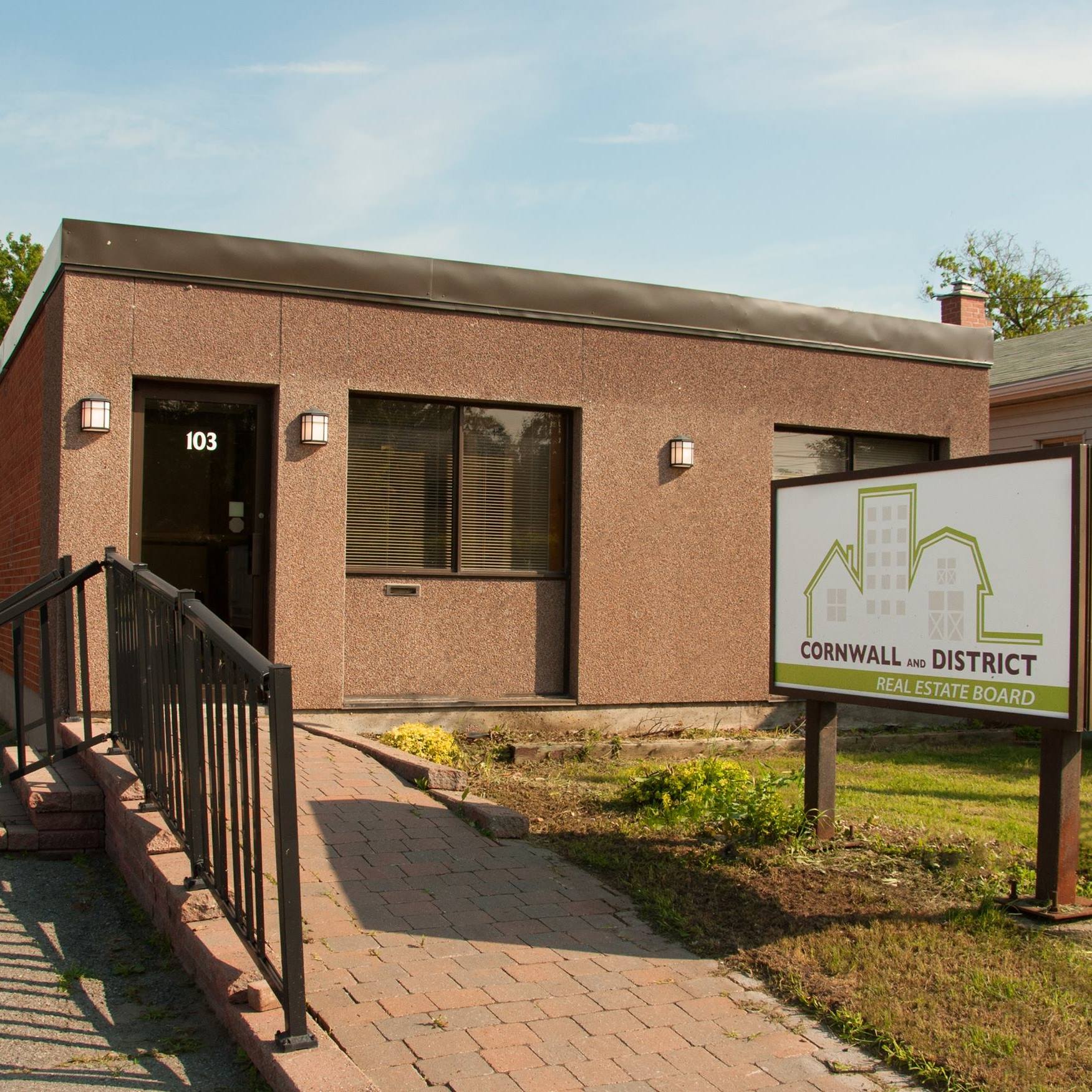 Cornwall & District Real Estate Board Cornwall, ON Eastern Ontario Local